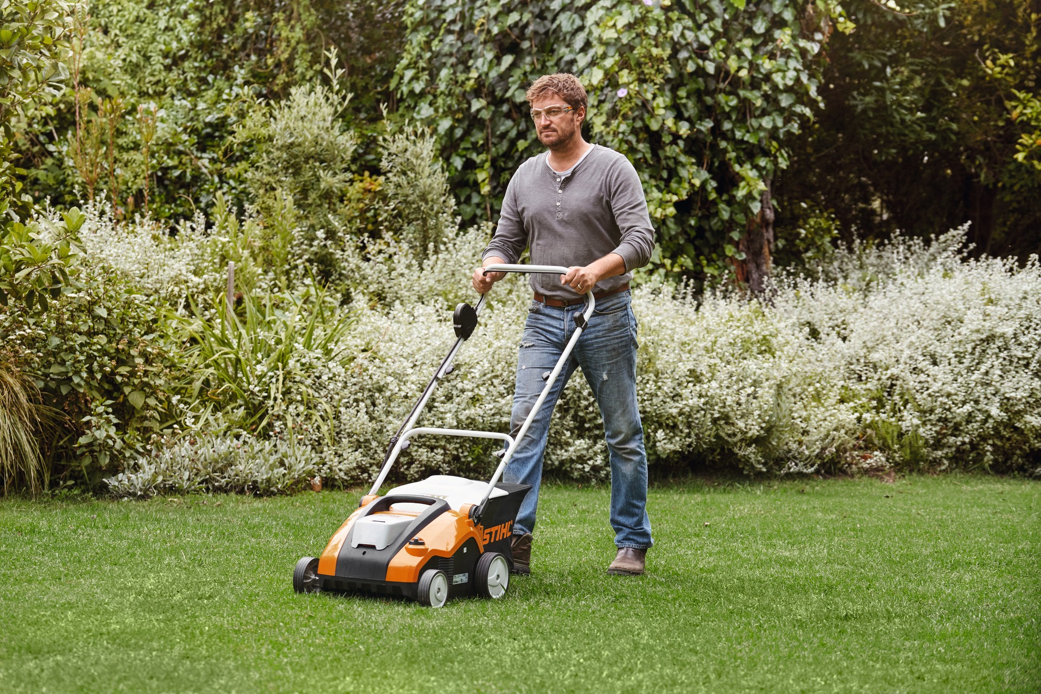 STIHL RLA 240 - Akku-Vertikutierer